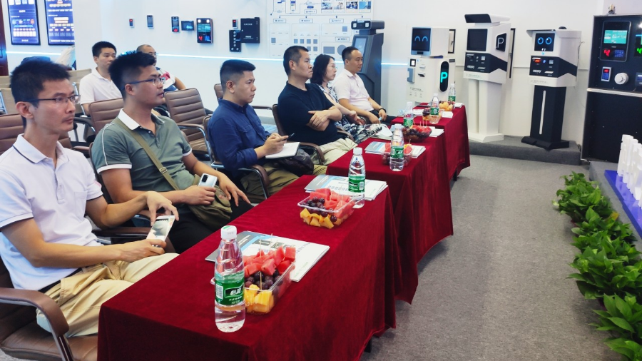 广州考察团莅临湖南小壹进行考察交流